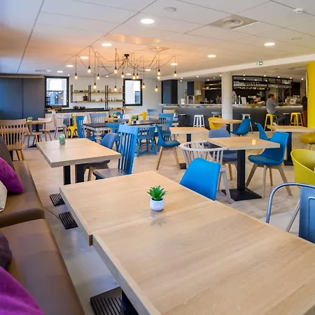 Hotel Campanile Marseille Est - 3*