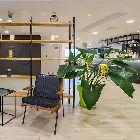 Hotel Campanile Marseille Est -